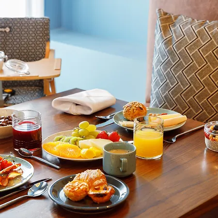 Отель Mercure Centro Aliados