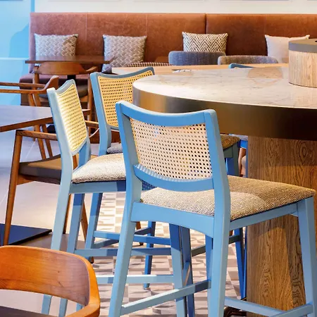 Mercure Centro Aliados 4* Porto